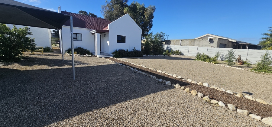3 Bedroom Property for Sale in Hopefield Western Cape
